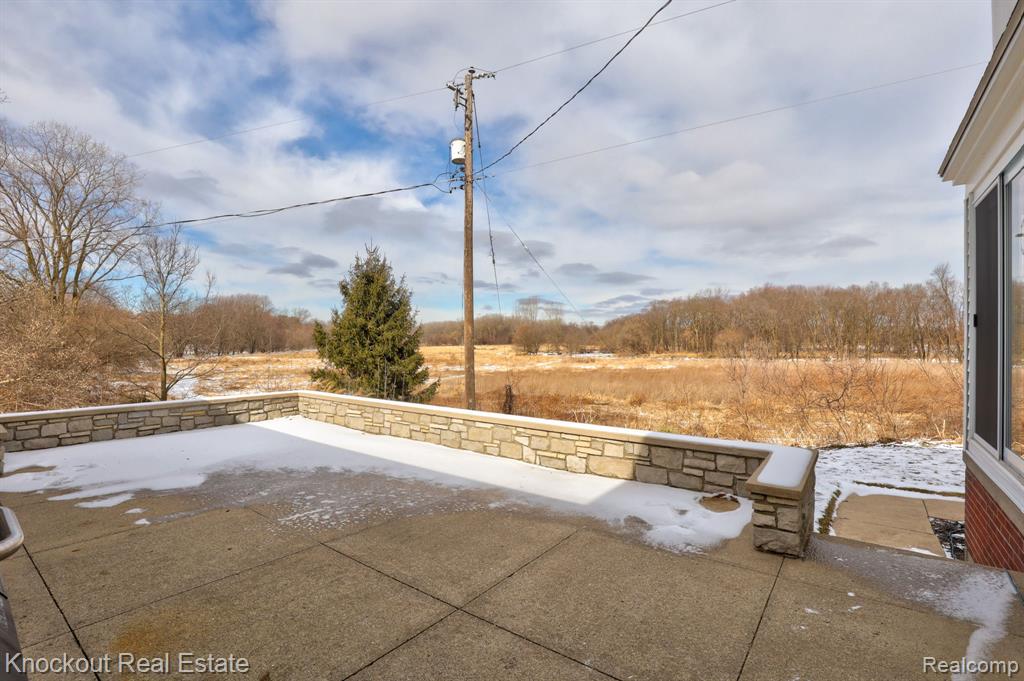5383 Riverview Drive, Bridgeport, MI 48722 — Photo 59