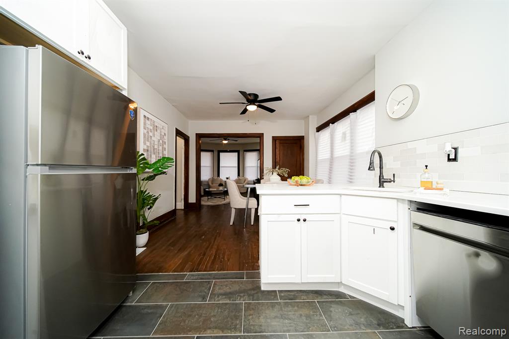 709 Ashland Street, Detroit, MI 48215 — Photo 29