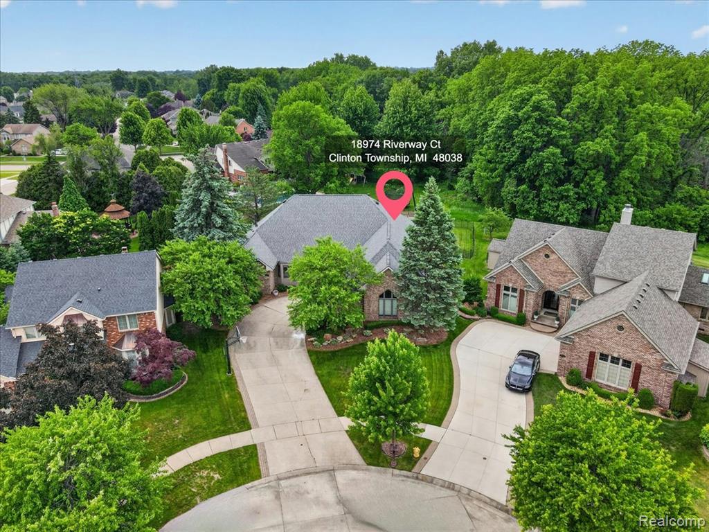18974 Riverway Court, Clinton Twp, MI 48038 — Photo 4