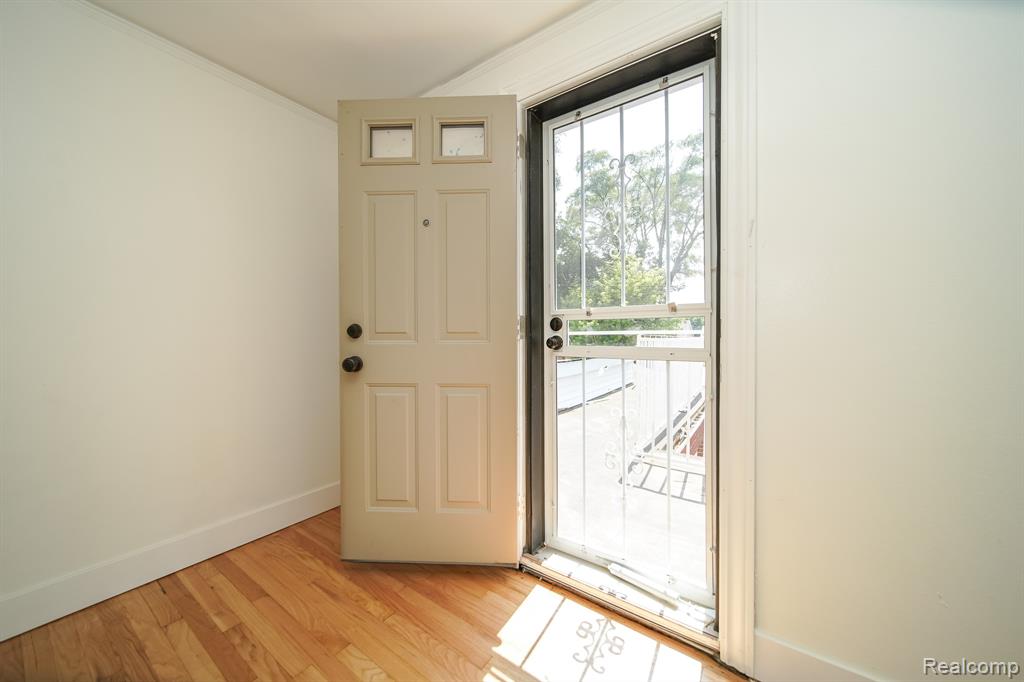 243 Newport Street, Detroit, MI 48215 — Photo 46