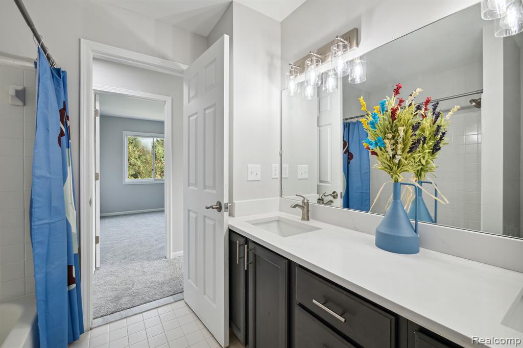 45516 VIOLET Lane, Novi, MI — Photo 30