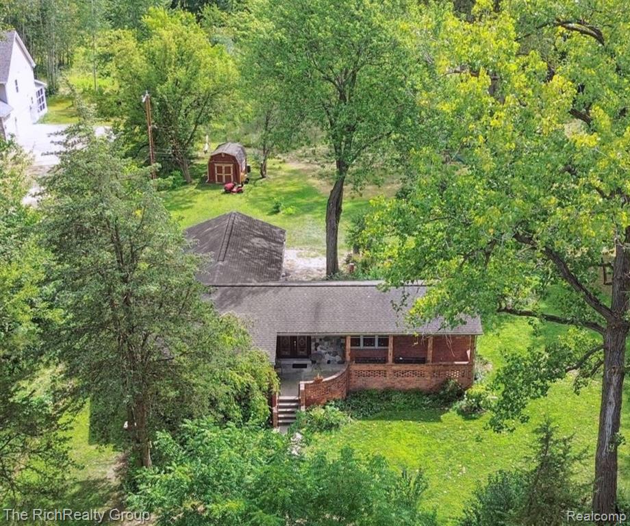 39635 Lotzford Road, Canton, MI 48187 — front exterior