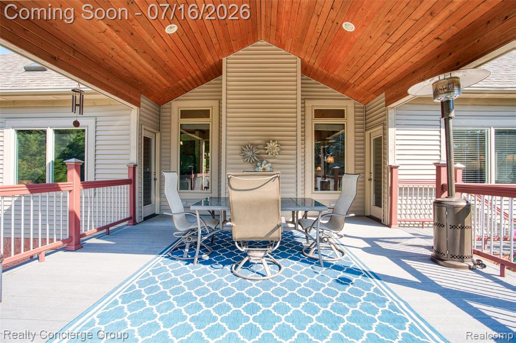 16366 Carrie Lane, Fenton, MI 48430 — Photo 38