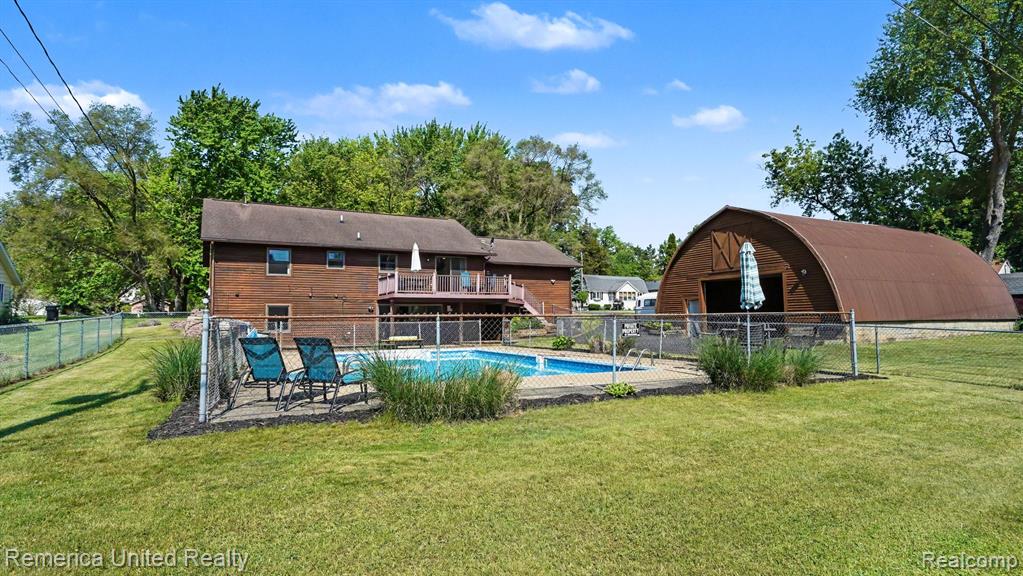 339 S Collins Street, Fowlerville, MI 48836 — Photo 30