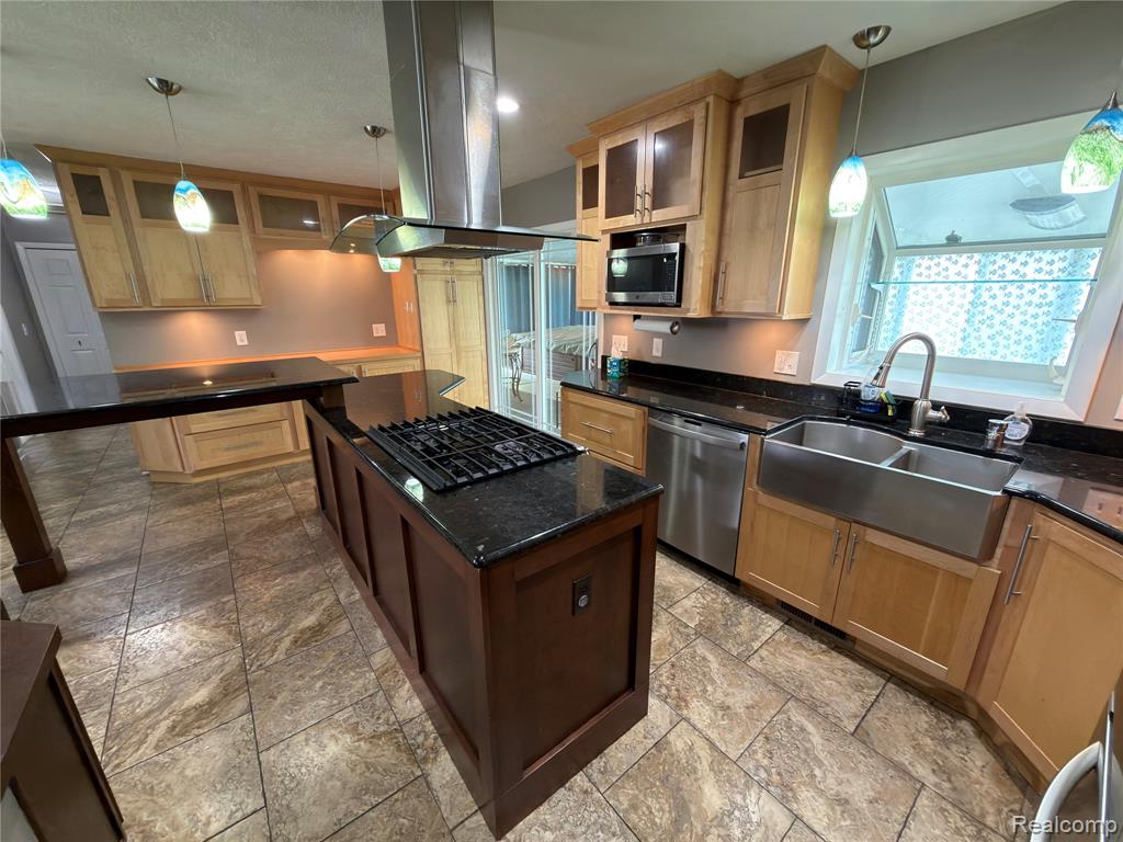 5934 Montebello Avenue, Haslett, MI 48840 — Photo 8