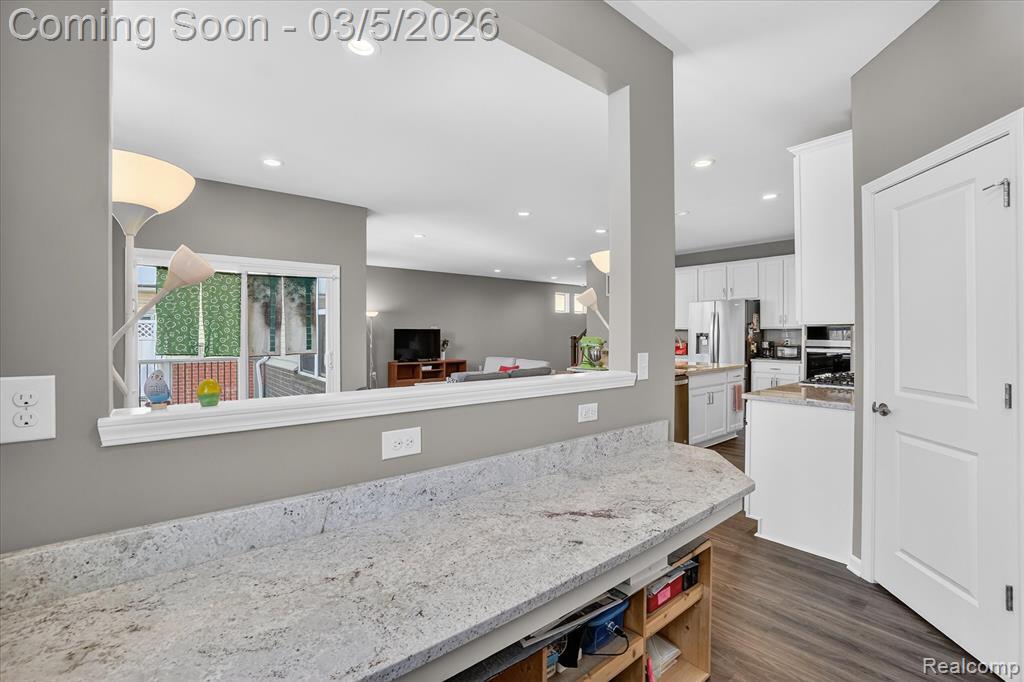 2887 Dillon Drive, Ann Arbor, MI 48105 — Photo 32