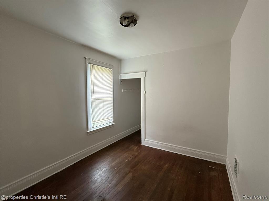 2259 Saint Clair Street, Detroit, MI 48214 — Photo 4