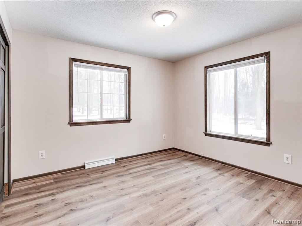 4445 W WATER Street, Port Huron, MI 48060 — Photo 17