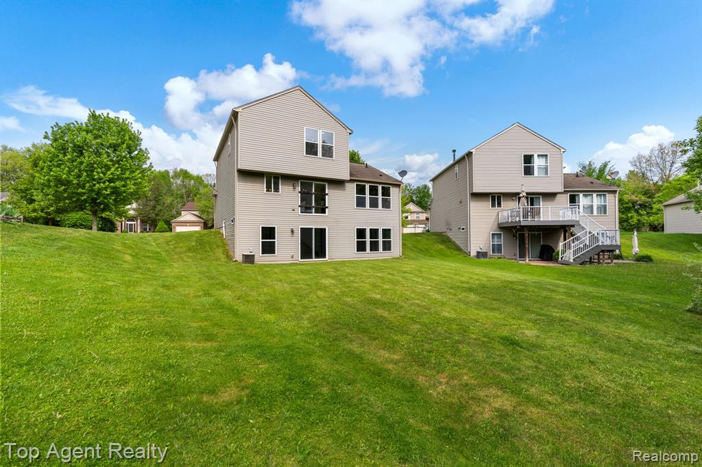 907 Deer Valley Road, Holly, MI 48442 — Photo 31