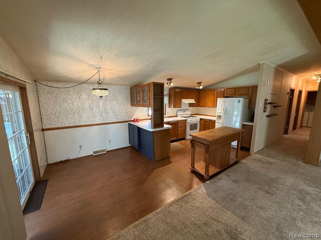 59 Clydesdale Drive, Mount Morris, MI 48458 — Photo 2