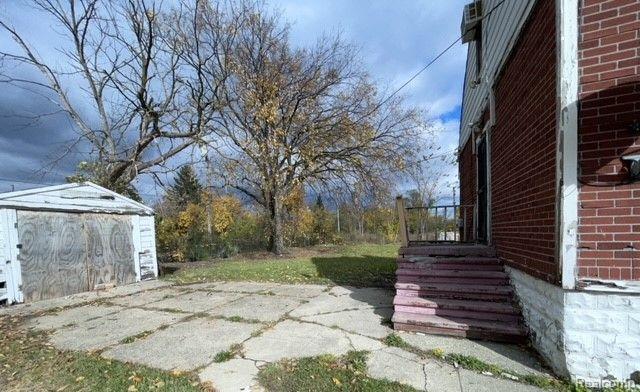 8445 LYFORD Street, Detroit, MI 48234 — Photo 6
