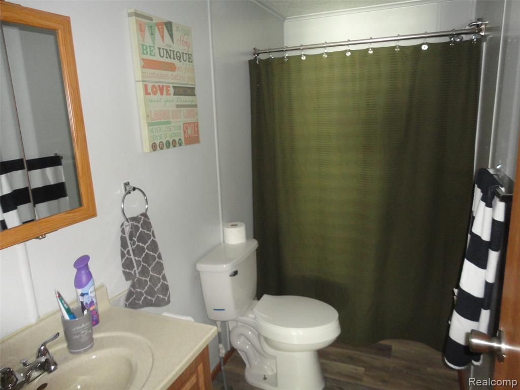 386 Blackwatch Street, Temperance, MI 48182 — Photo 11
