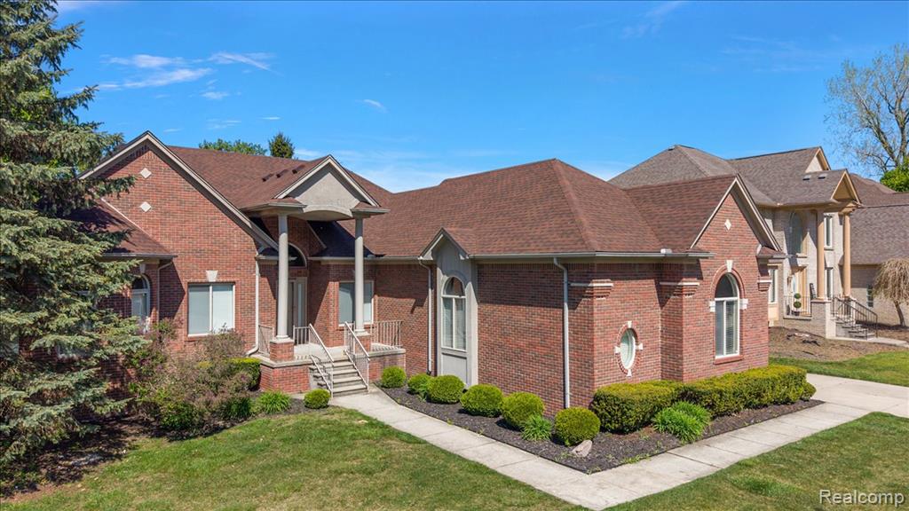 49763 Decker Drive, Shelby Twp, MI 48317 — Photo 10