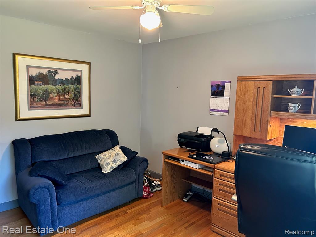 2075 Deering Street, Garden City, MI — Photo 26