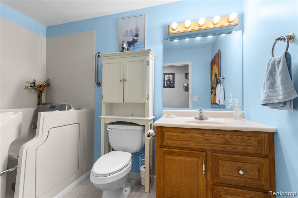 11000 Hayes Street, Grand Blanc, MI 48439 — Photo 33