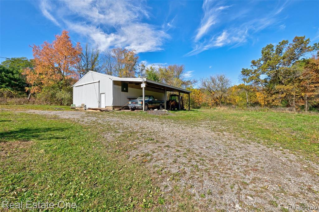 9150 Rattalee Lake Road, Clarkston, MI 48348 — Photo 37
