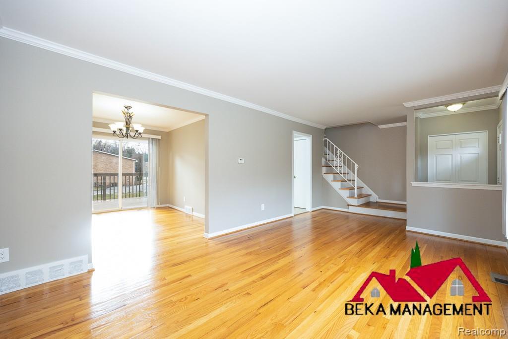 619 Randolph, Northville, MI 48167 — Photo 4
