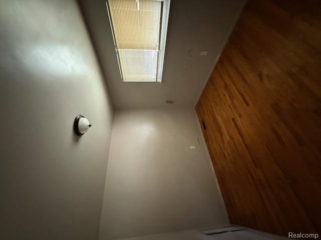 7667 Greenview Avenue, Detroit, MI 48228 — Photo 8