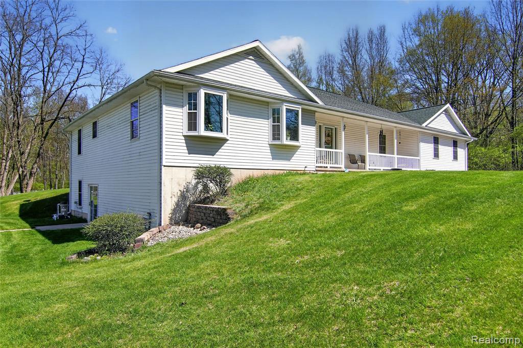 7233 Hague Avenue, Jackson, MI 49201 — Photo 55