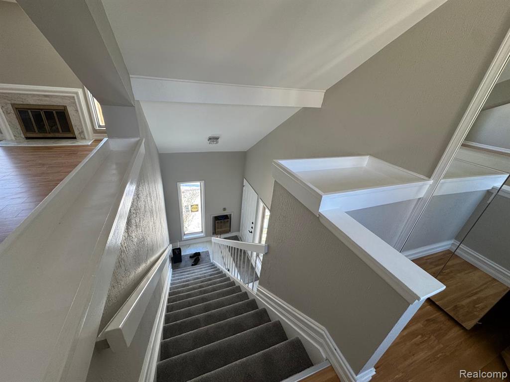7490 S Brynmawr Court, West Bloomfield, MI — Photo 5