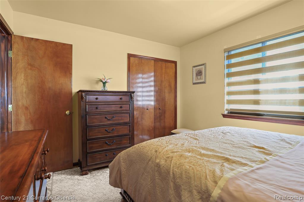 5296 Chase Road, Dearborn, MI 48126 — Photo 13