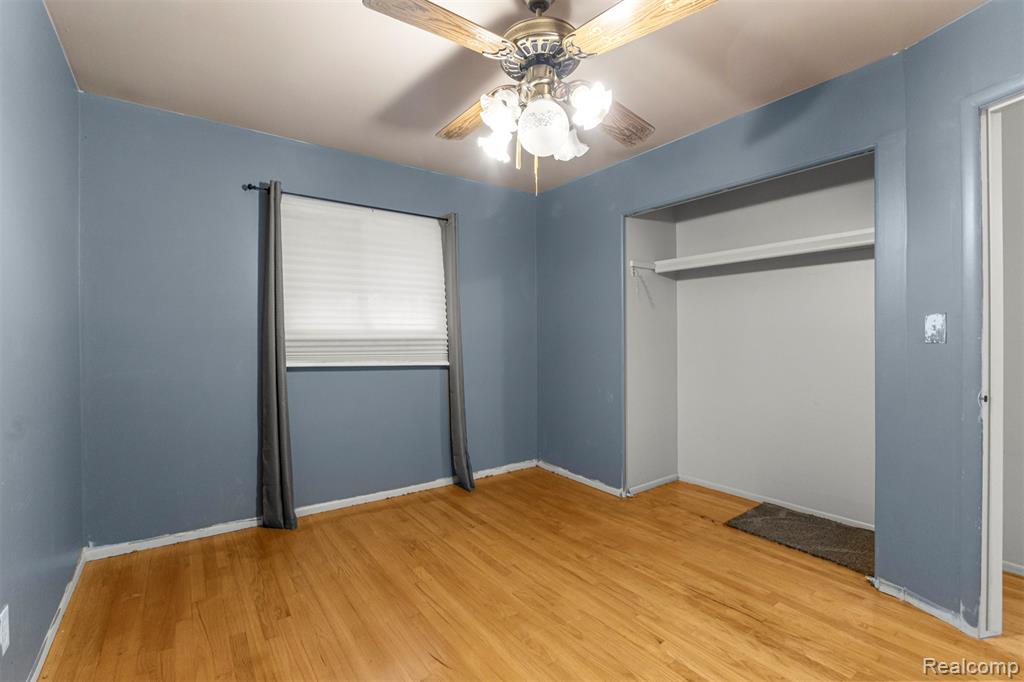 6894 N Gulley Road, Dearborn Heights, MI 48127 — Photo 18
