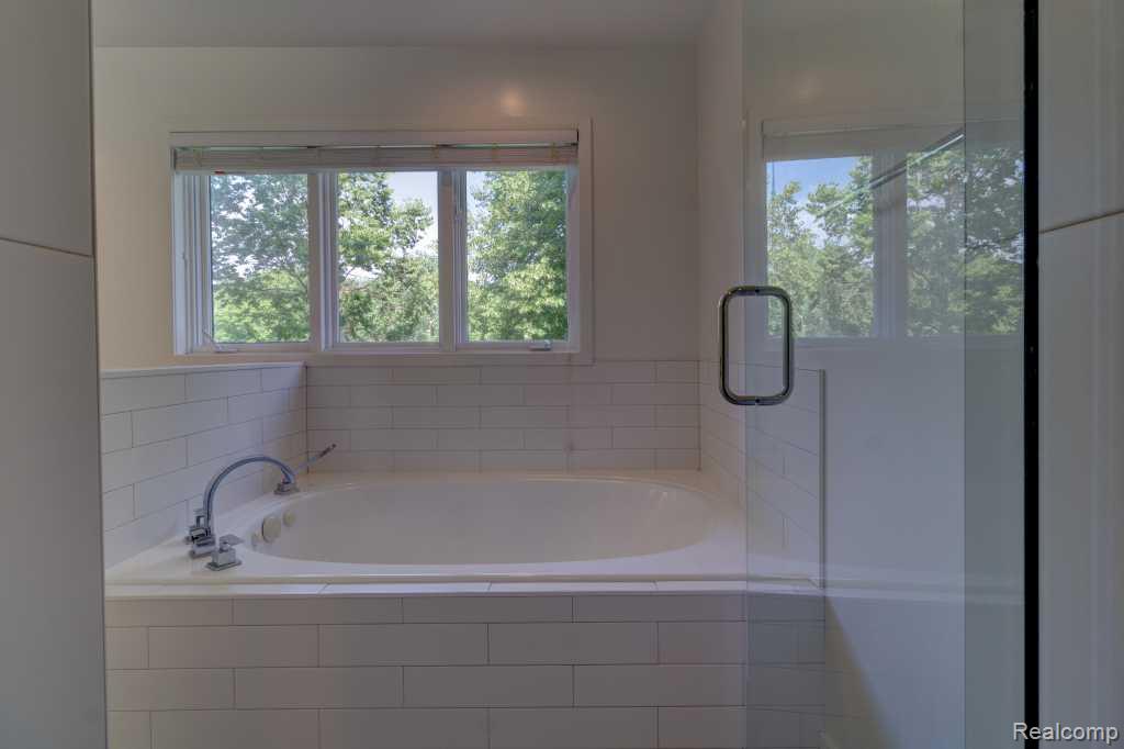 2973 Thorncrest Drive SE, Grand Rapids, MI 49546 — Photo 37