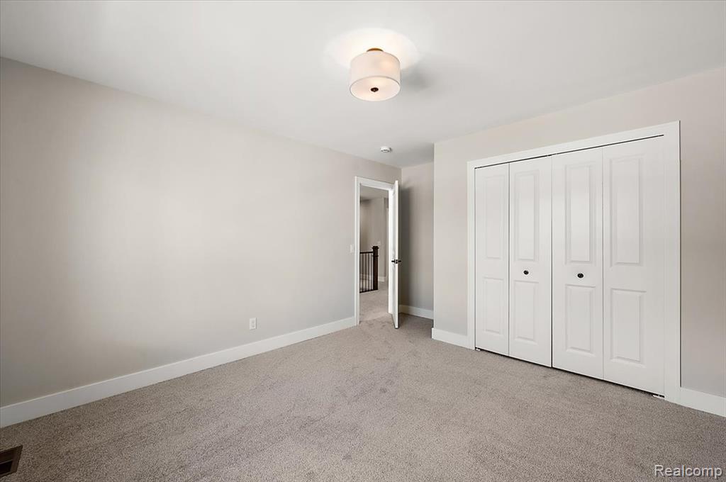 50999 Mistwood Drive, Macomb, MI 48042 — Photo 45