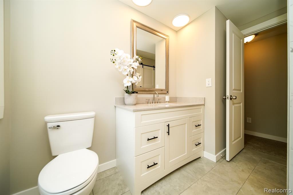 48297 Mallard Drive, New Baltimore, MI 48047 — Photo 53