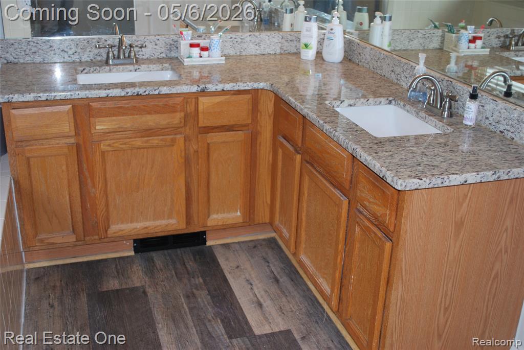 42998 Bradley Drive, Van Buren, MI 48111 — Photo 28