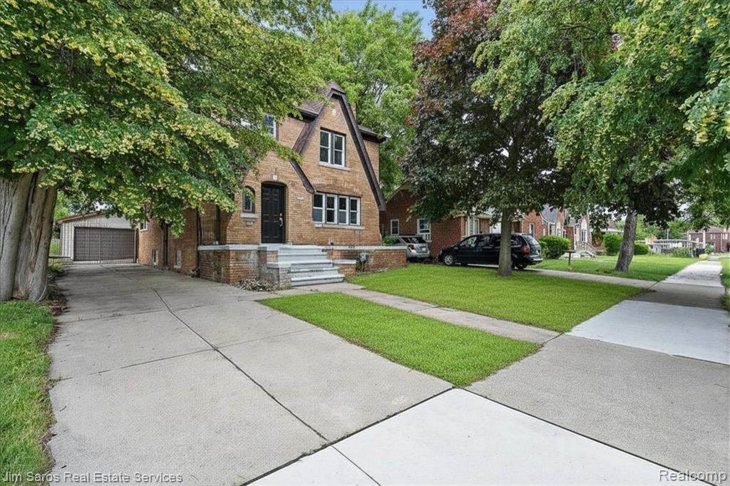 9417 E OUTER Drive - Photo 2