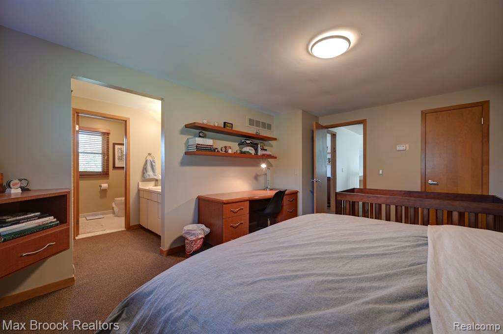 6324 ROSE Boulevard, West Bloomfield, MI — Photo 38