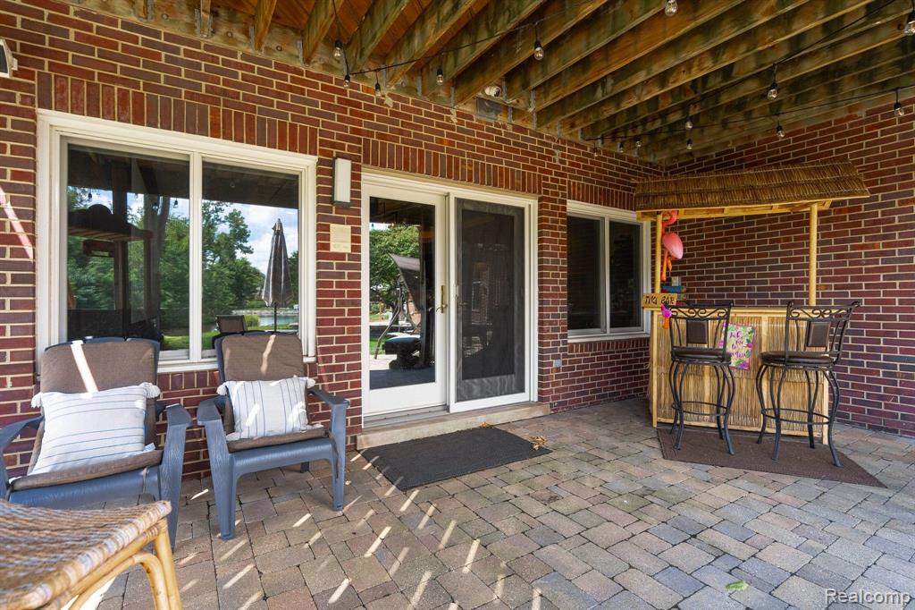 4425 ISLAND VIEW Drive, Waterford, MI 48328 — Photo 63