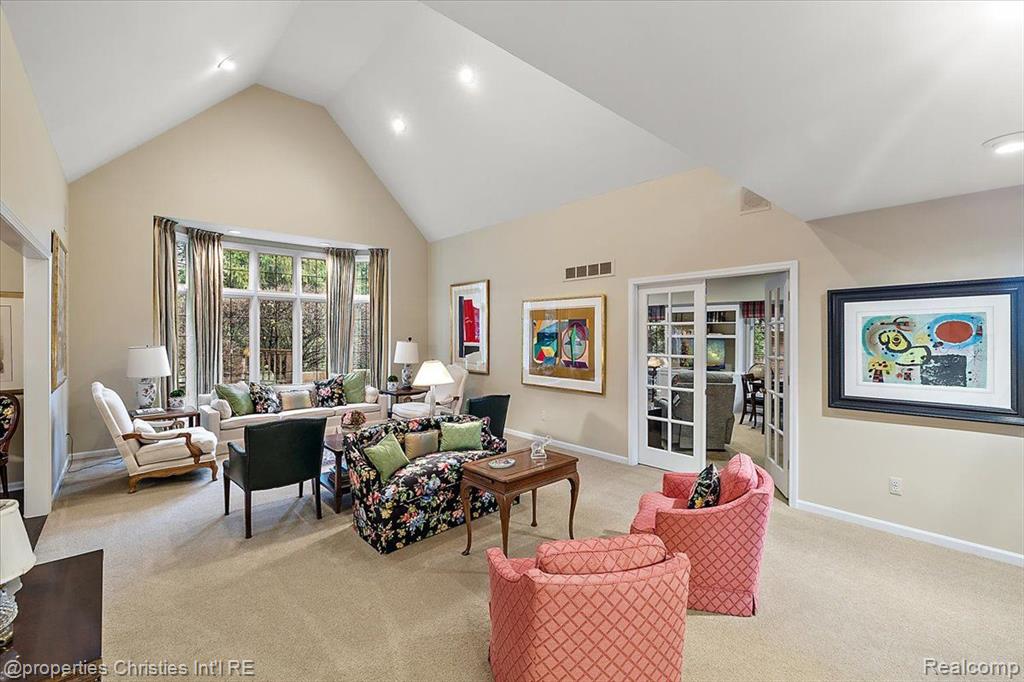 5579 Pine Brooke Court, Bloomfield Hills, MI 48304 — Photo 9