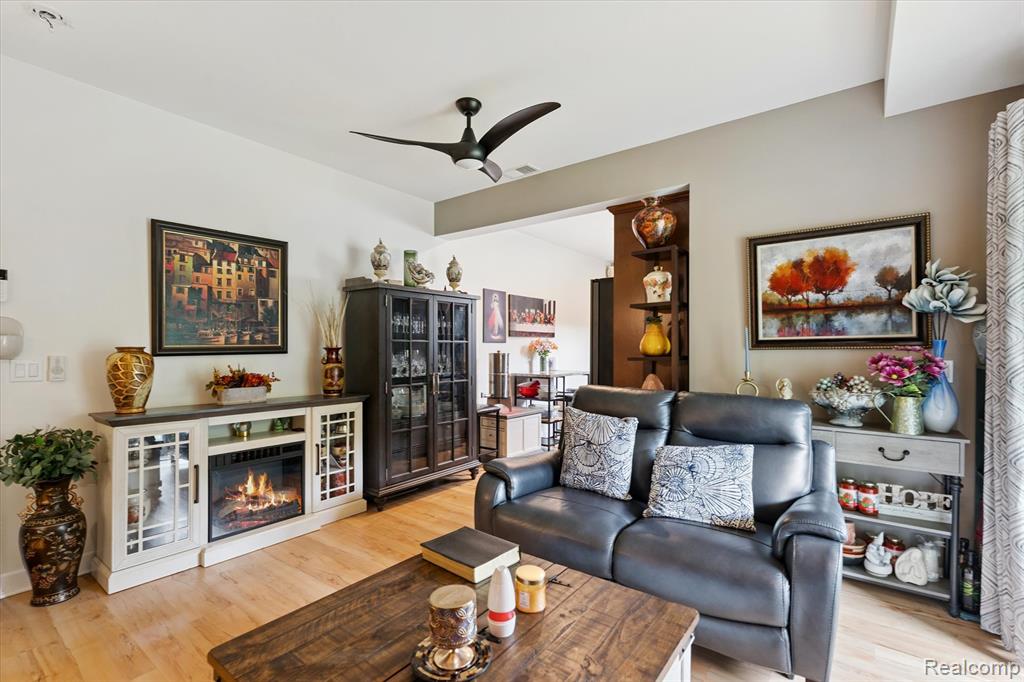 441 W Dryden Road, Metamora, MI 48455 — Photo 48