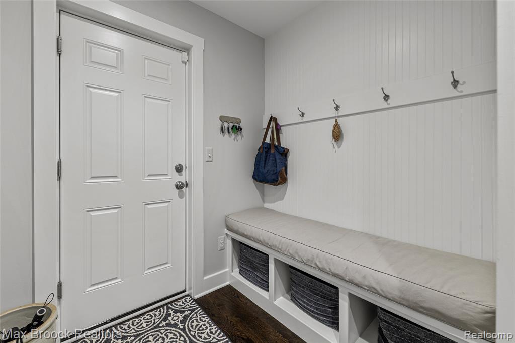 937 Henley Street, Birmingham, MI 48009 — Photo 14