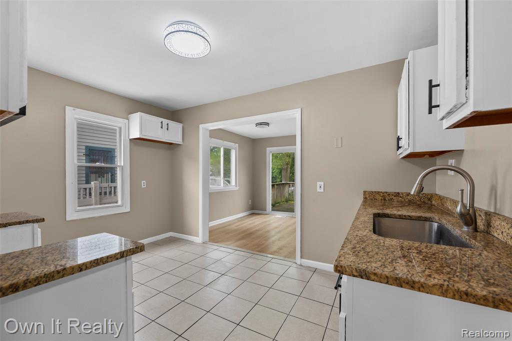 6459 Brace Street, Detroit, MI 48228 — Photo 6