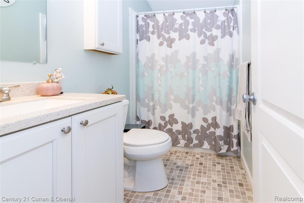 716 Ternes Road, Tecumseh, MI 49286 — Photo 8