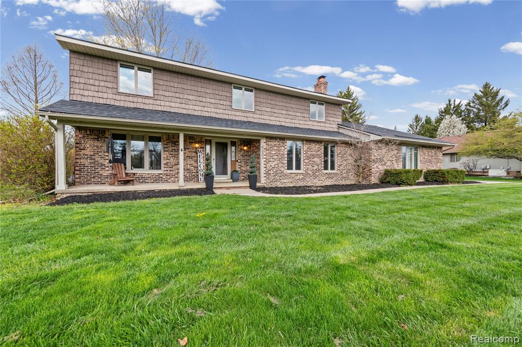 9332 Oakmont Drive, Grand Blanc, MI 48439 — Photo 12