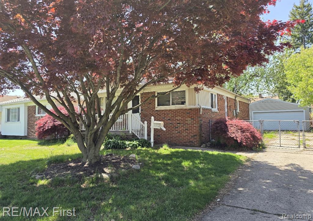 26451 Greenleaf Street, Roseville, MI 48066 — Photo 2