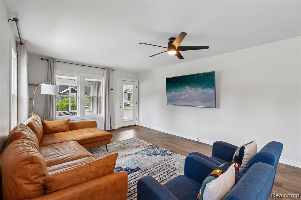 602 Florence Avenue, Royal Oak, MI 48067 — Photo 7