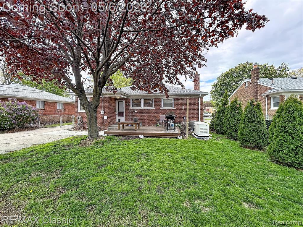 8842 Merriman Road, Livonia, MI 48150 — Photo 26