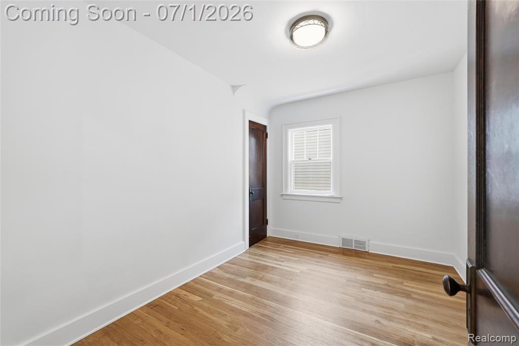 715 Laprairie Street, Ferndale, MI 48220 — Photo 20