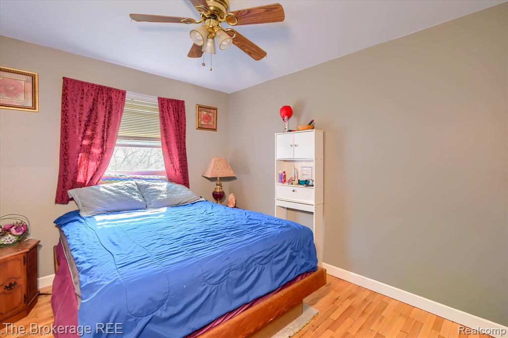 5477 Hopkins Road, Flint, MI 48506 — Photo 12