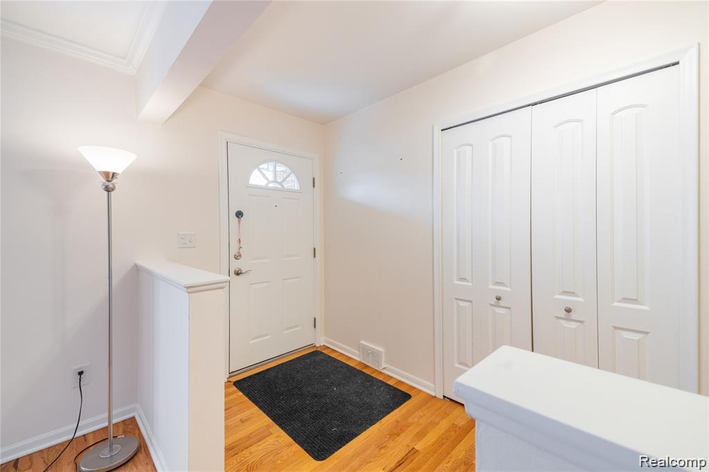 8258 Concord Road, Grosse Ile, MI 48138 — Photo 4