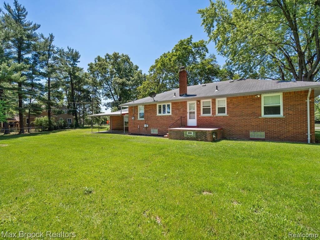 42300 Schoolcraft Road, Plymouth, MI 48170 — Photo 19