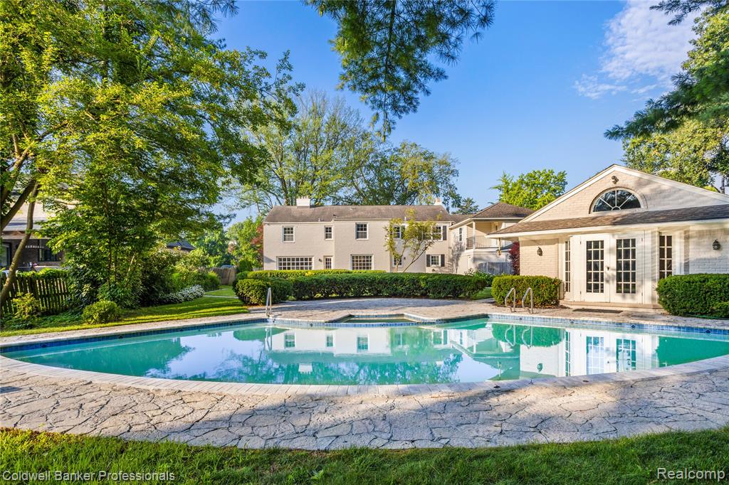 56 Oxford Road, Grosse Pointe Shores, MI 48236 — Photo 4