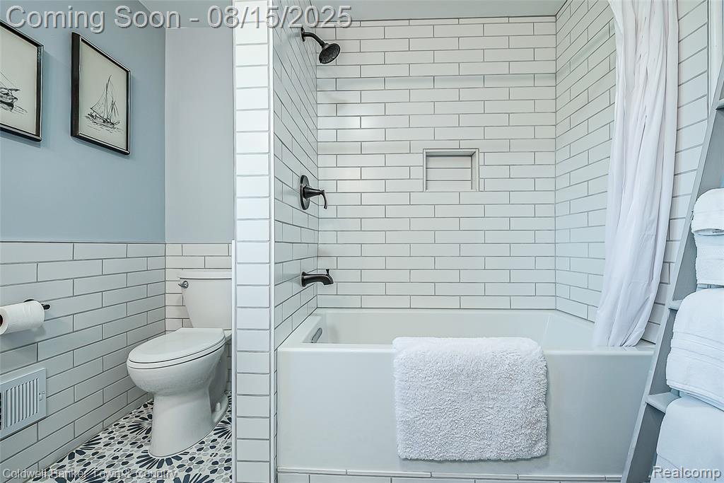 5646 Fleming Road, Fowlerville, MI 48836 — Photo 46