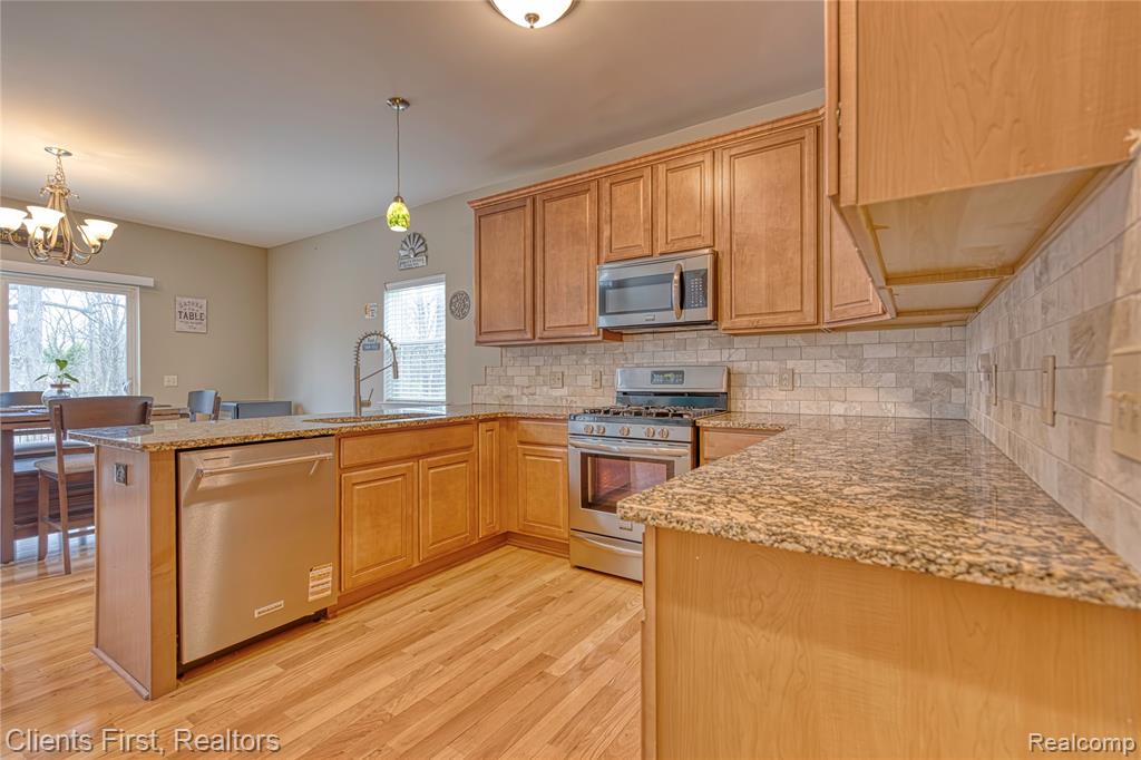 1291 Courtney Court, Hartland, MI 48353 — Photo 29