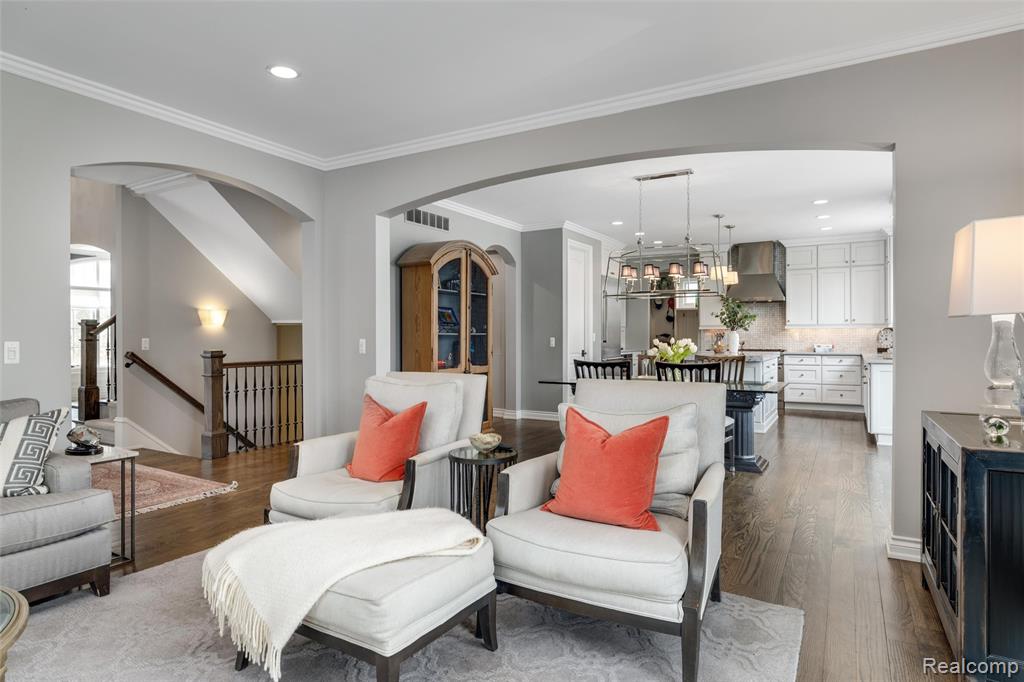 3010 E Bradford Drive, Bloomfield Hills, MI, 48301